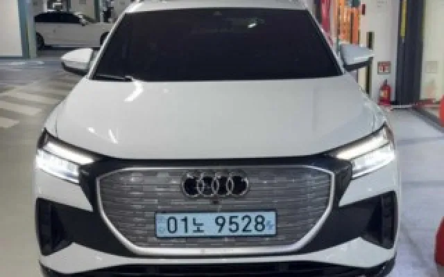 그랑콜레오스전기 중고차 Q4 e-트론 45 매물 사진 2 - 2025/08 18,070km