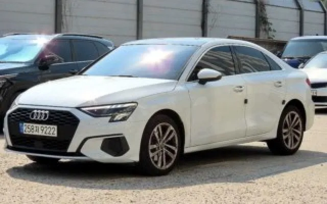 그랑콜레오스전기 중고차 A3(8Y) 40 TFSI 매물 사진 3 - 2023/04 9,426km