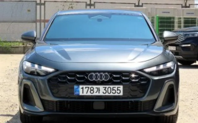 그랑콜레오스전기 중고차 A5 (B10) 40 TFSI 콰트로 S-라인 매물 사진 18 - 2025/12 7,454km