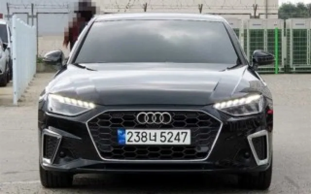 그랑콜레오스전기 중고차 A4 (B9) 35 TDI 프리미엄 매물 사진 12 - 2023/01 53,391km